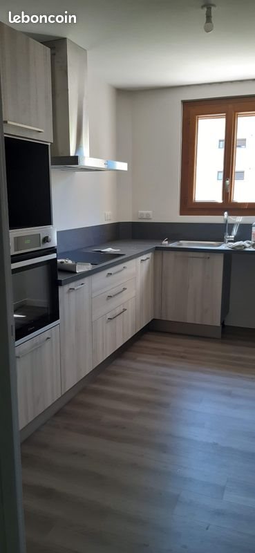 Appartement à louer, 90m², Marvejols