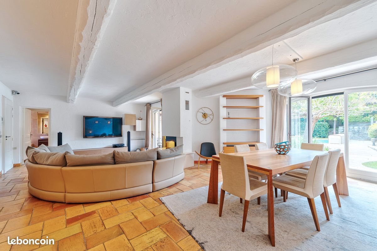 Maison à louer, 180m², Mougins