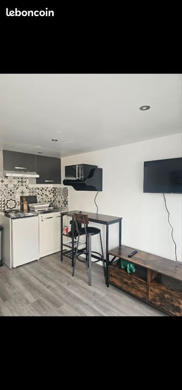 Appartement à louer, 16m², Pau