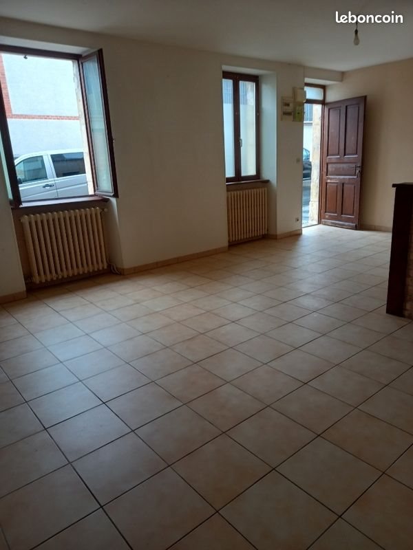 Maison à louer, 80m², Issoudun