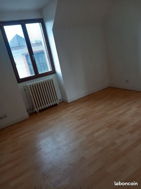 Maison à louer, 80m², Issoudun