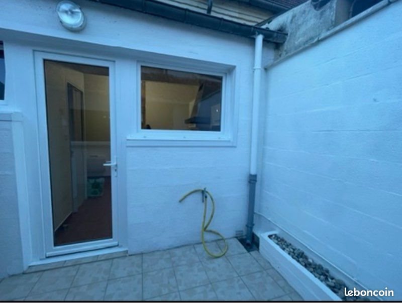 Maison à louer, 75m², Doullens