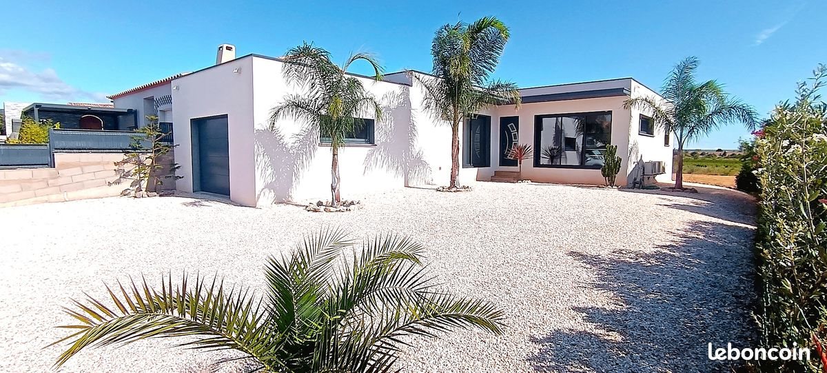 Maison à vendre, 111m², Caves