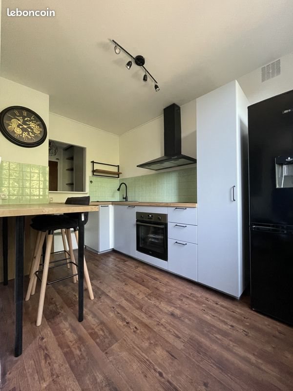 Appartement à louer, 26m², Décines-Charpieu