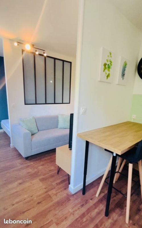Appartement à louer, 26m², Décines-Charpieu