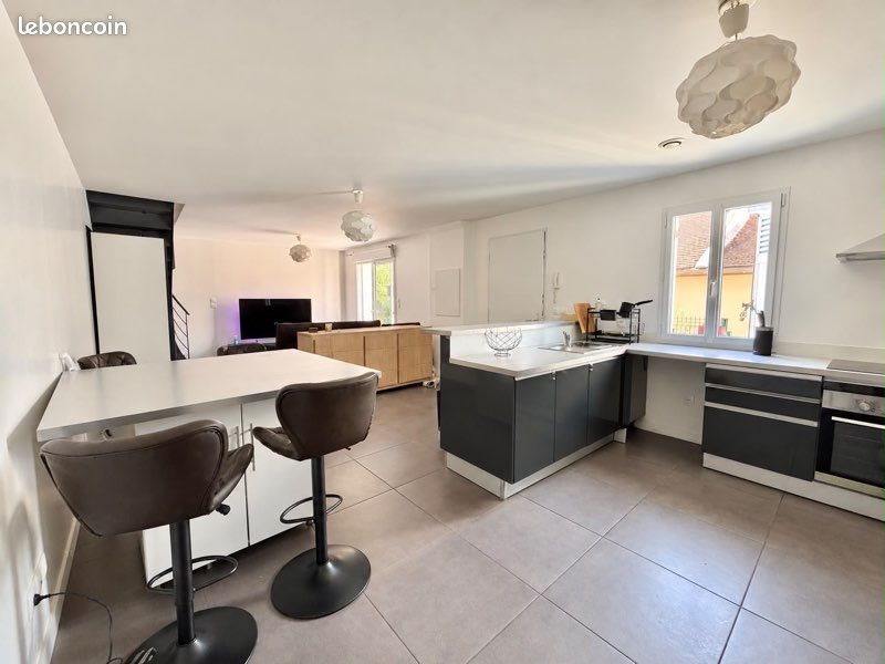 Maison à louer, 72m², Mennecy