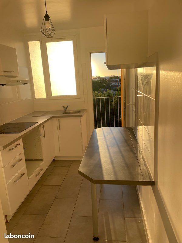 Appartement à louer, 42m², Fréjus
