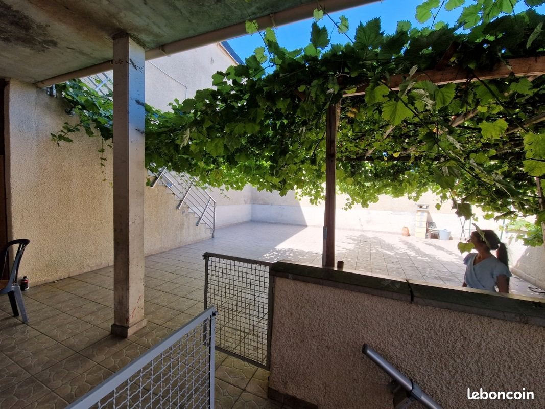 Appartement à vendre, 100m², Firminy