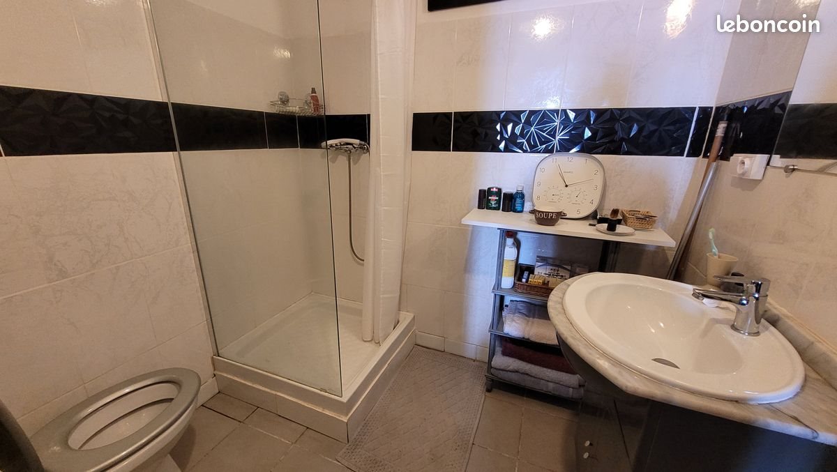 Appartement à louer, 36m², Méounes-lès-Montrieux