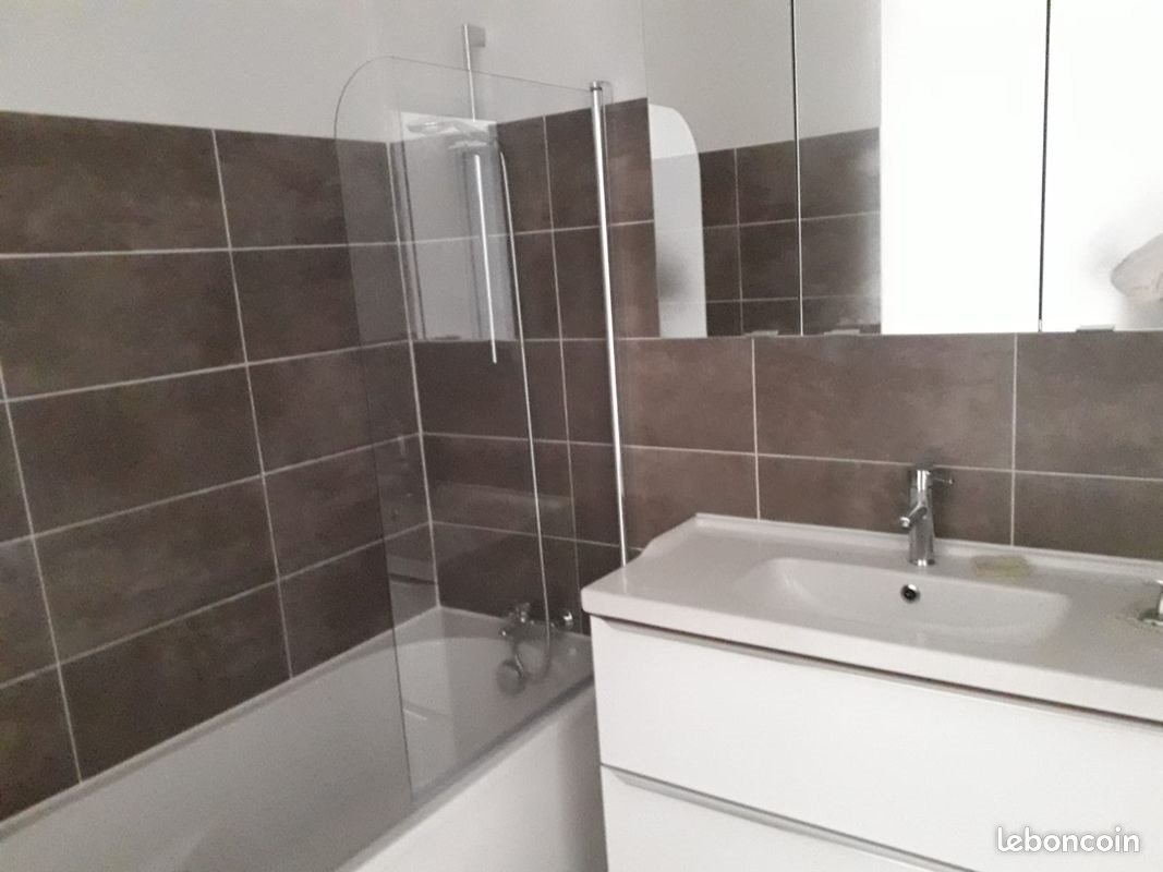Appartement à louer, 45m², Grasse