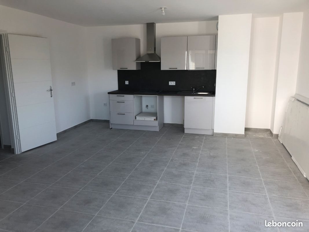 Appartement à louer, 66m², Tours