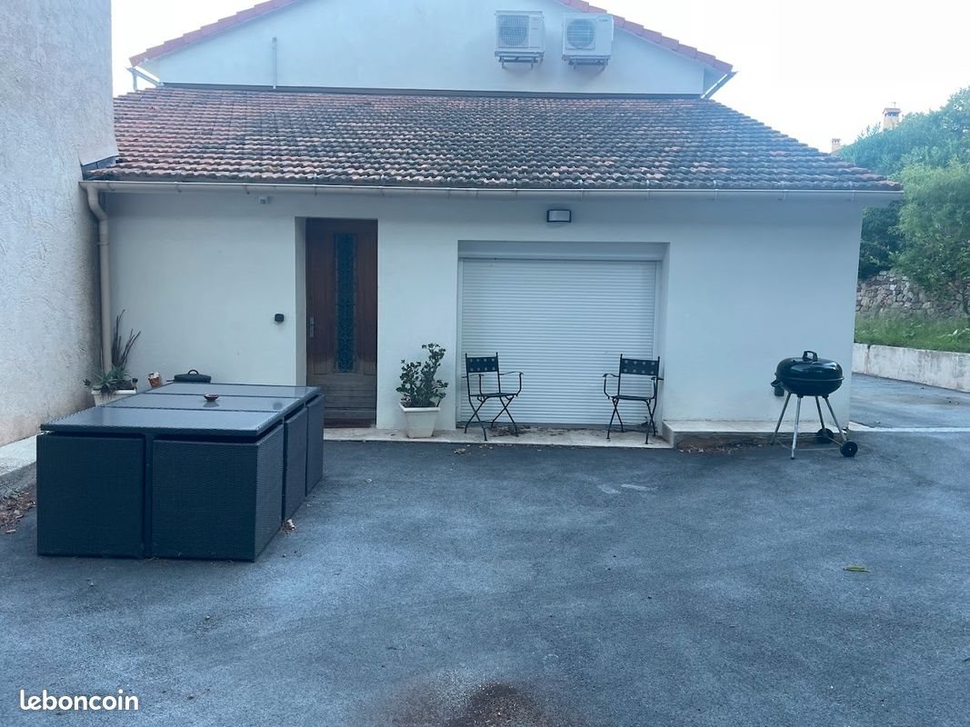 Appartement à louer, 45m², Toulon