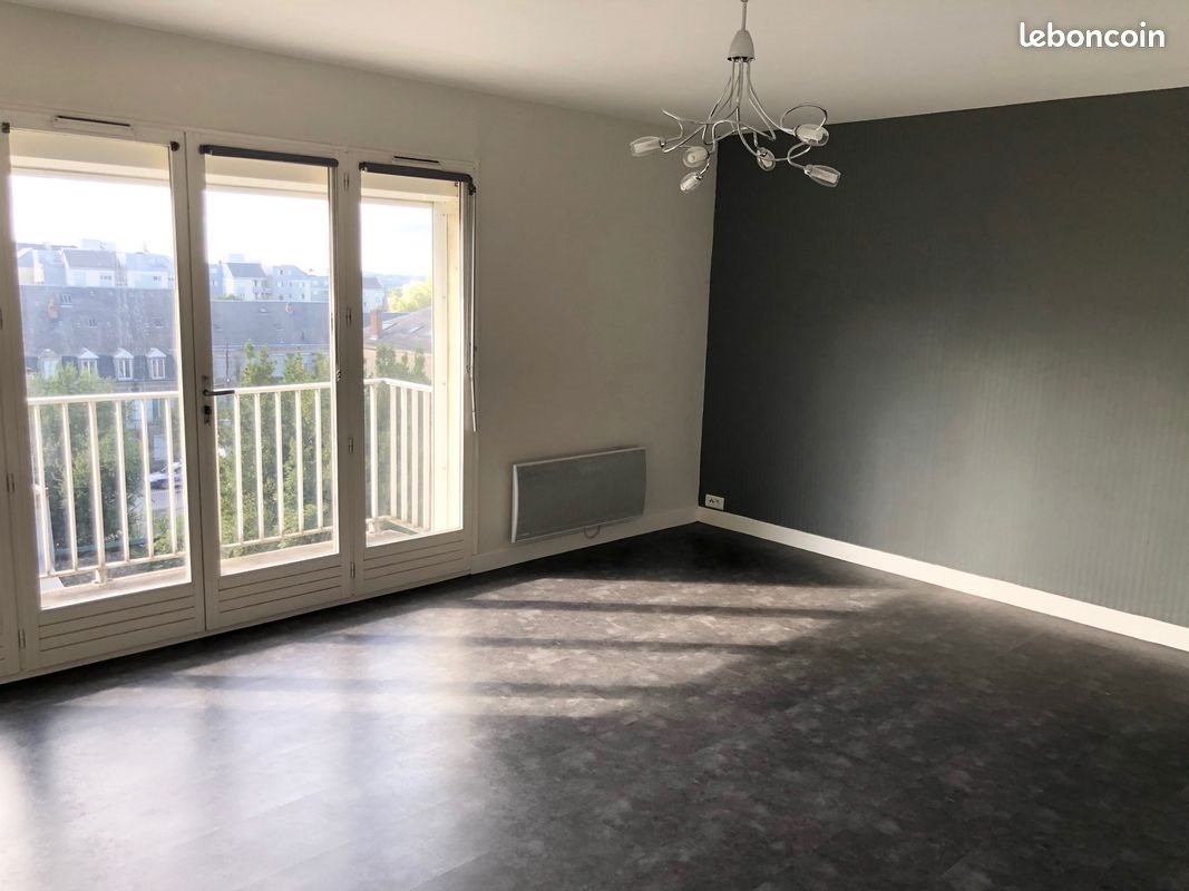 Appartement à louer, 80m², Guéret