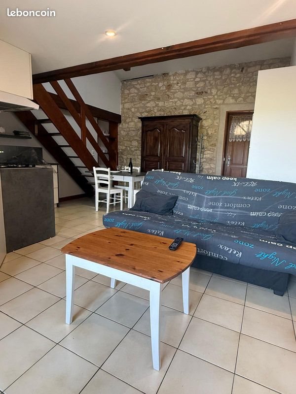 Appartement à louer, 39m², Lucenay