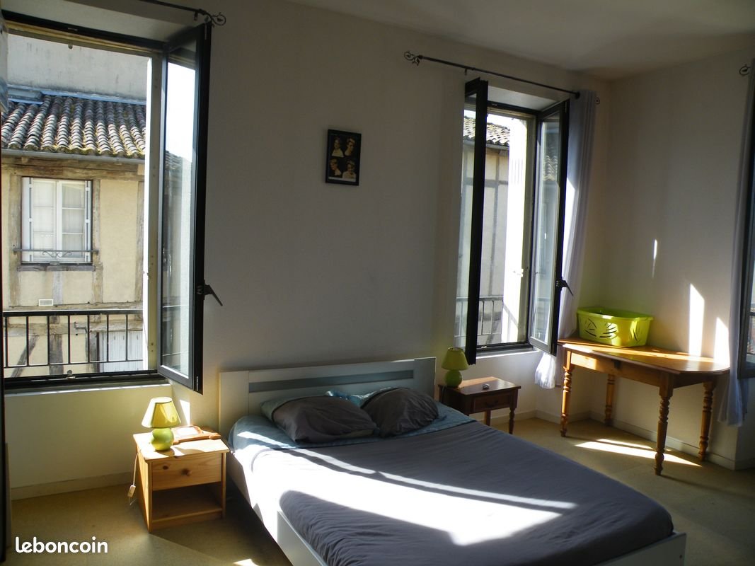 Appartement à louer, 80m², Sainte-Foy-la-Grande