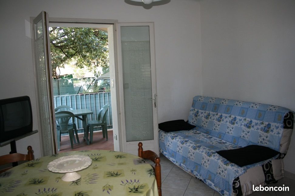Appartement à louer, 32m², La Crau