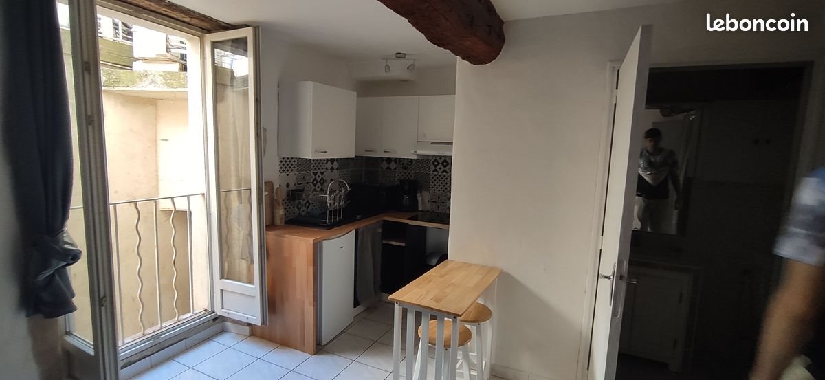 Appartement à louer, 18m², Nîmes