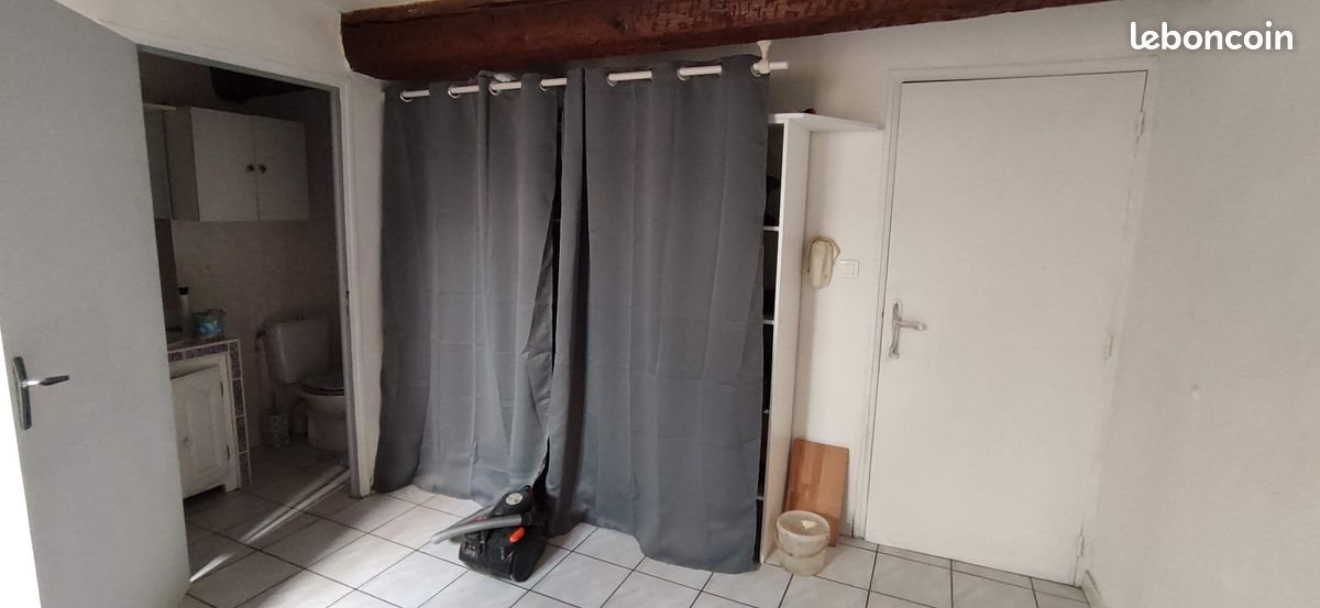 Appartement à louer, 18m², Nîmes