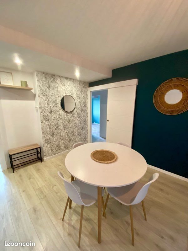 Appartement à louer, 74m², Billère