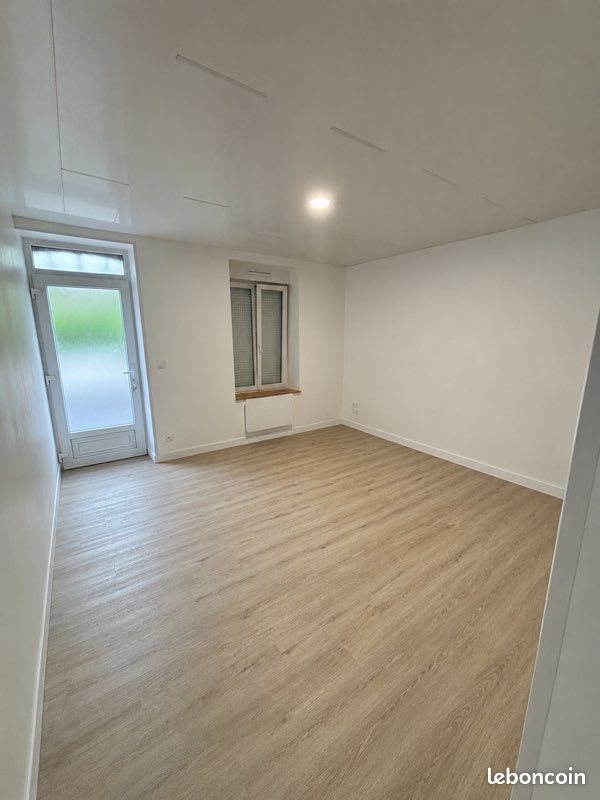 Maison à louer, 56m², Bogny-sur-Meuse