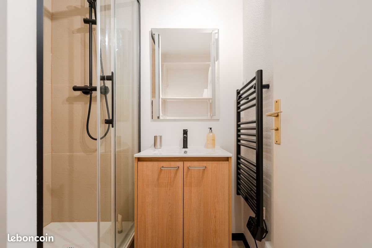 Appartement à louer, 22m², Saint-Cyr-sur-Mer