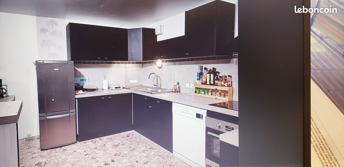 Appartement à louer, 110m², Vernierfontaine