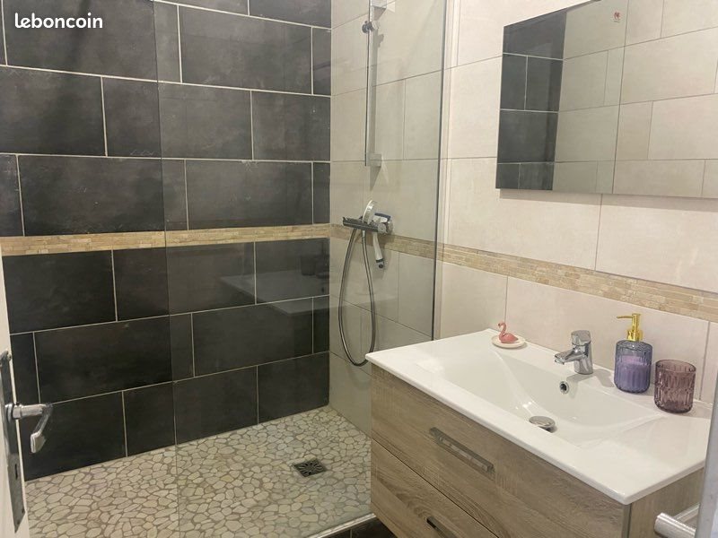 Appartement à louer, 53m², Hyères