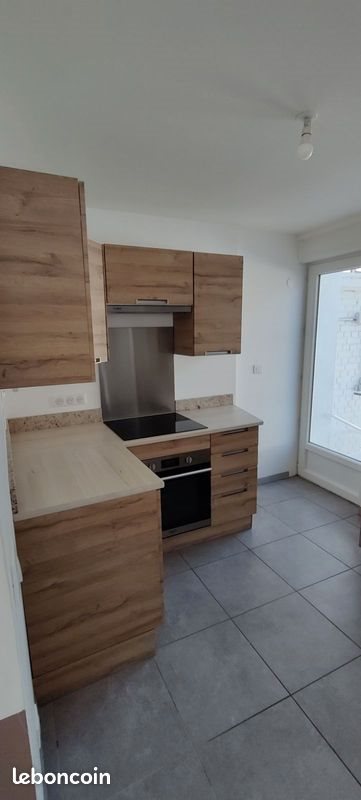Maison à louer, 95m², Roye
