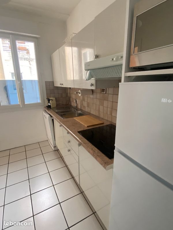 Appartement à louer, 49m², Bordeaux