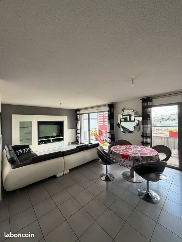 Appartement à louer, 70m², Onet-le-Château