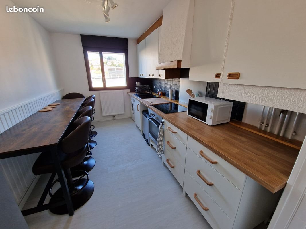 Appartement à louer, 97m², Saint-Étienne