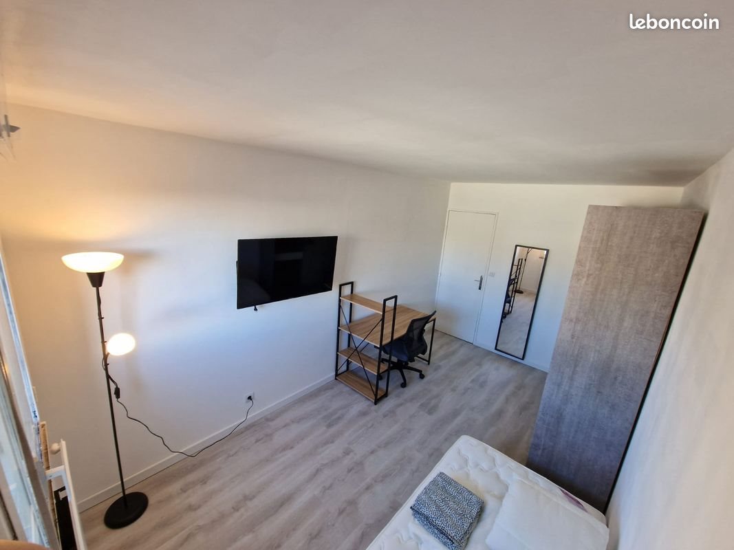 Appartement à louer, 97m², Saint-Étienne