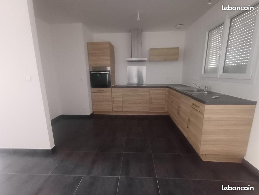 Maison à louer, 74m², Ploufragan