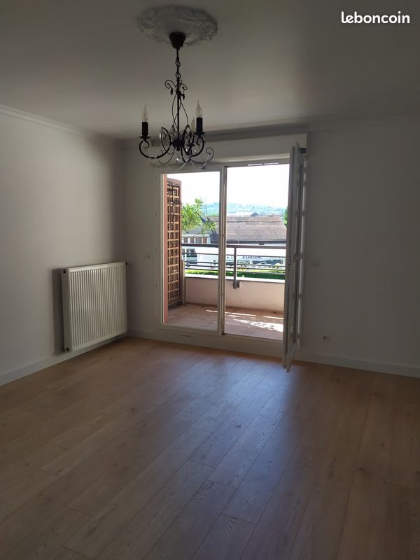 Appartement à vendre, 74m², Ville-la-Grand