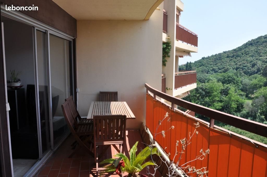 Appartement à louer, 49m², Mandelieu-la-Napoule