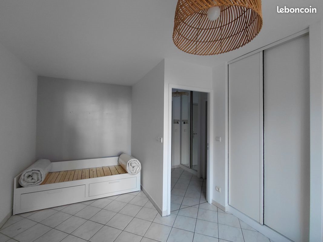 Appartement à louer, 26m², Clamart