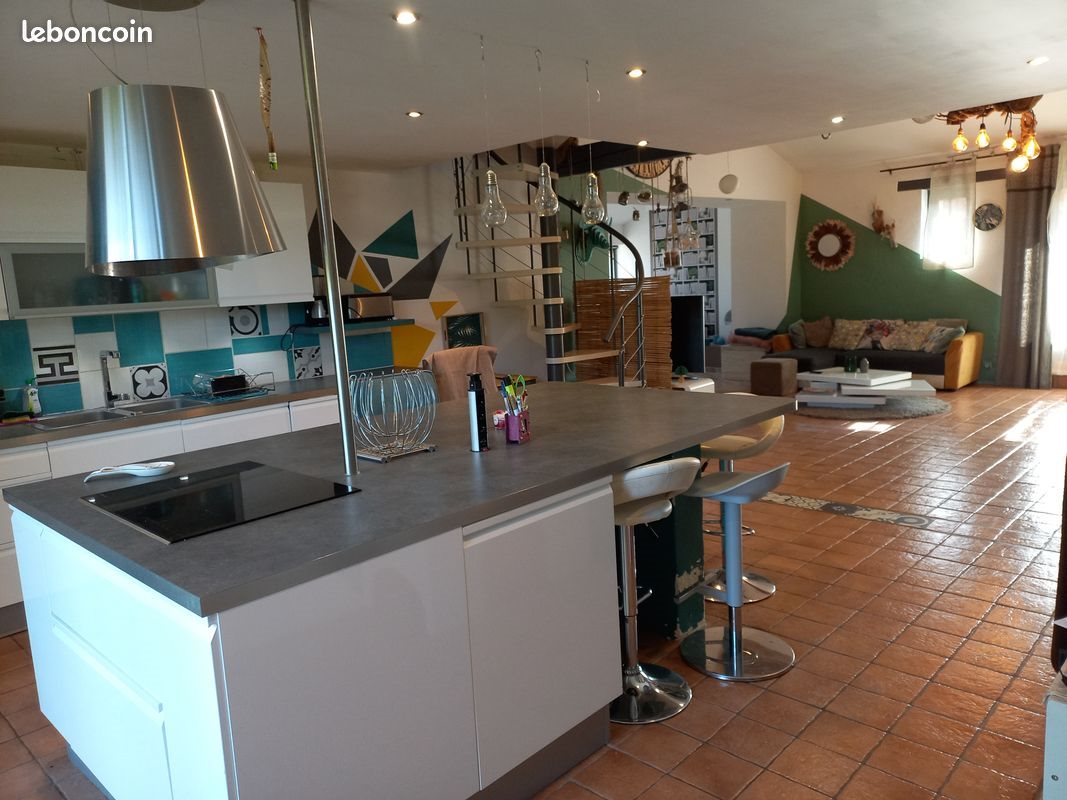Maison à vendre, 210m², Montpont-en-Bresse