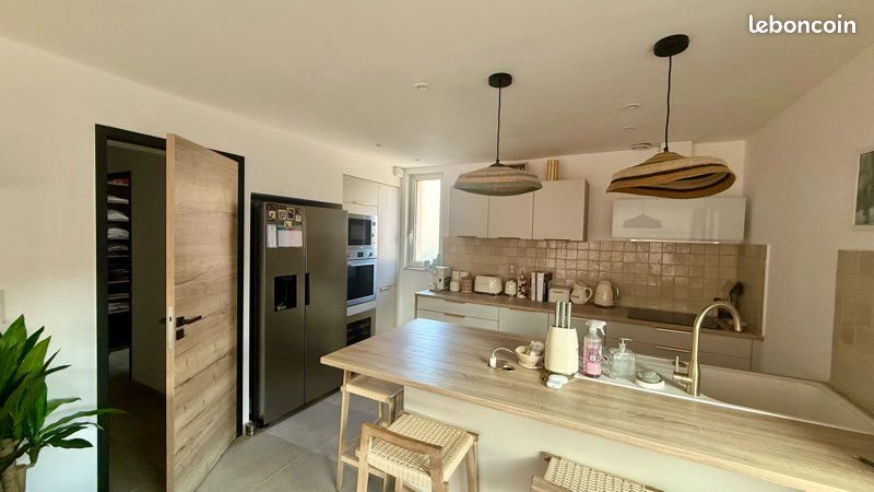 Appartement à louer, 90m², Saint-Tropez