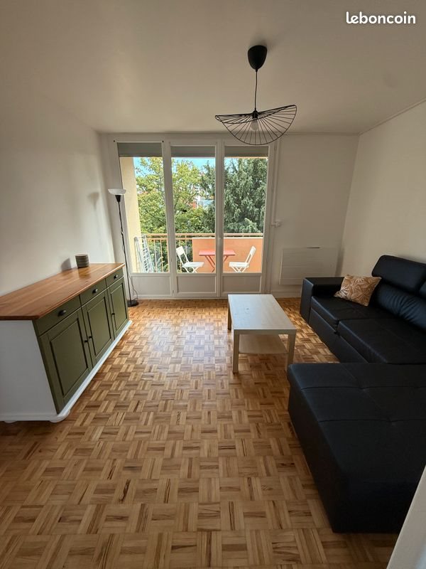 Appartement à louer, 53m², Riom