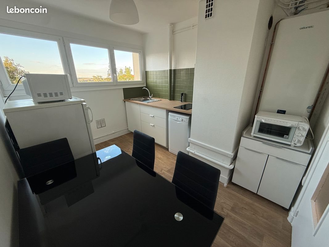 Appartement à louer, 53m², Riom