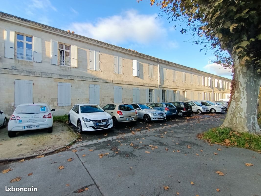 Appartement à vendre, 23m², Rochefort