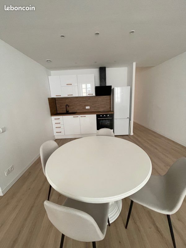 Appartement à louer, 55m², Bagnols-sur-Cèze