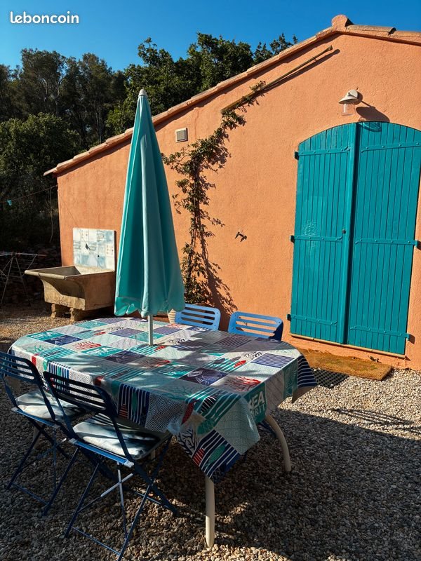 Maison à louer, 28m², Carqueiranne
