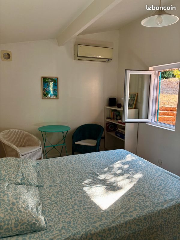Maison à louer, 28m², Carqueiranne