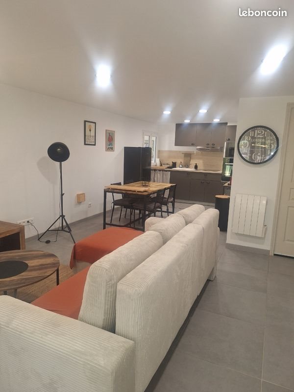 Maison à louer, 70m², La Fare-les-Oliviers