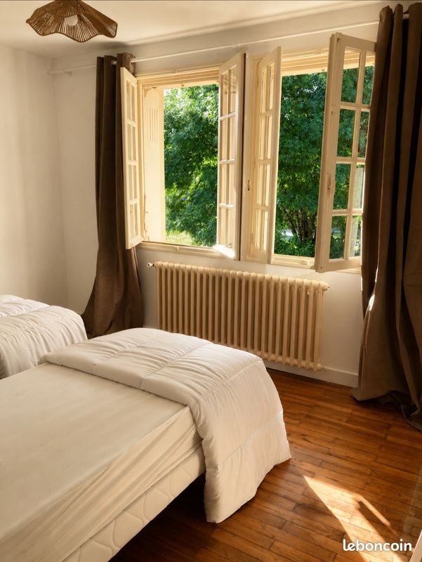 Appartement à louer, 65m², Château-l'Evêque