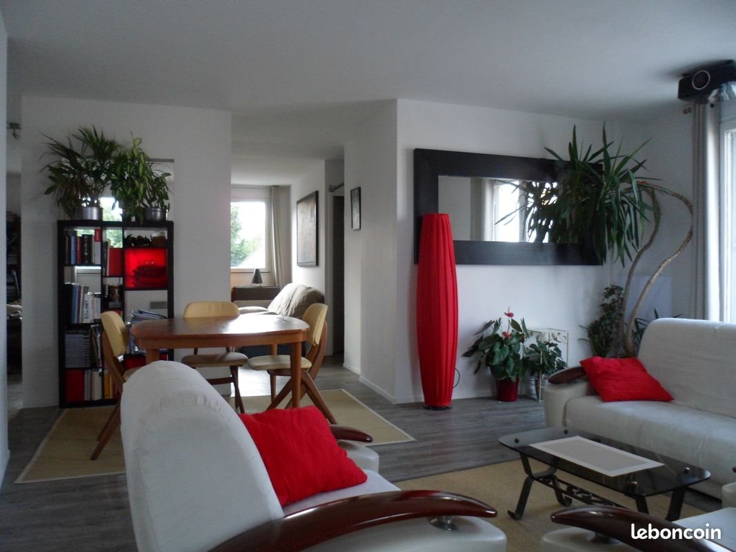 Appartement à louer, 89m², Cergy