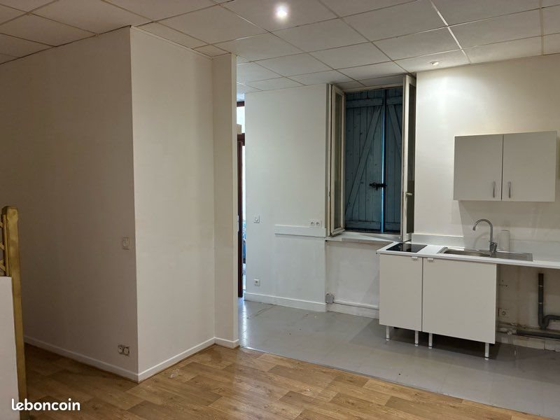 Appartement à louer, 29m², Villars-les-Dombes