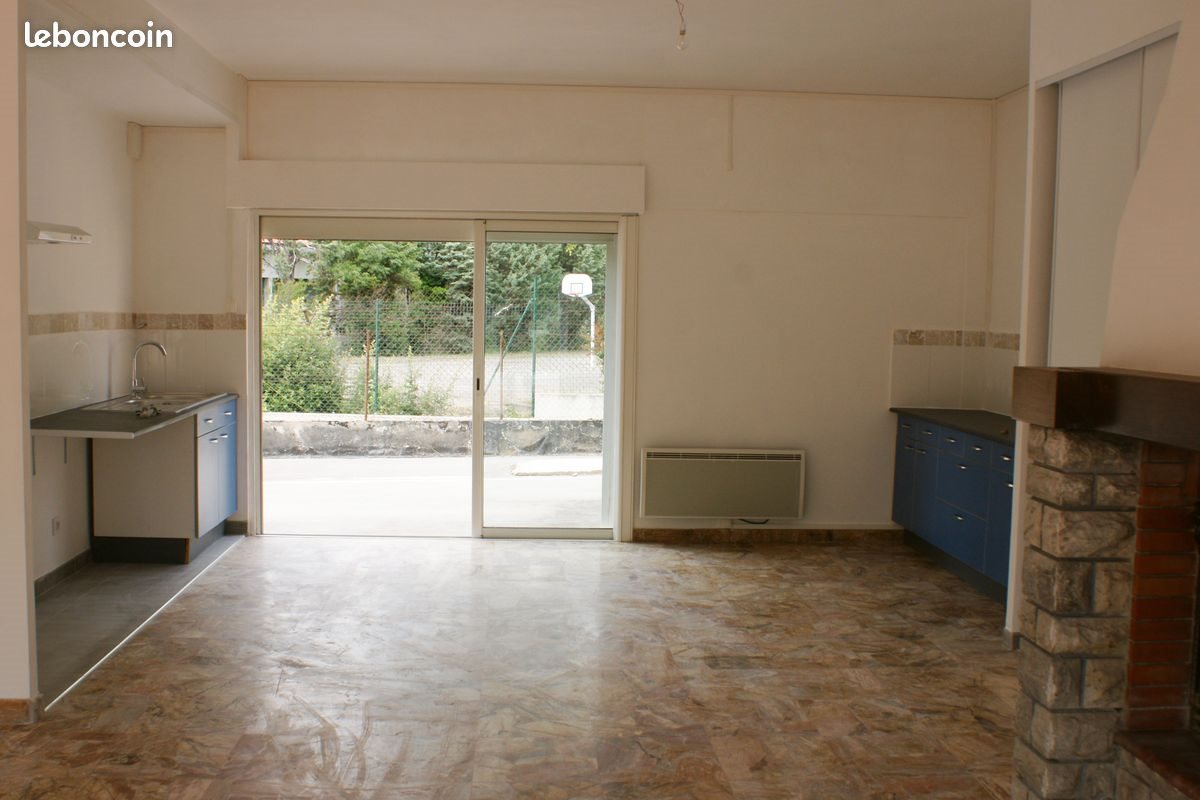 Appartement à louer, 80m², Carcassonne