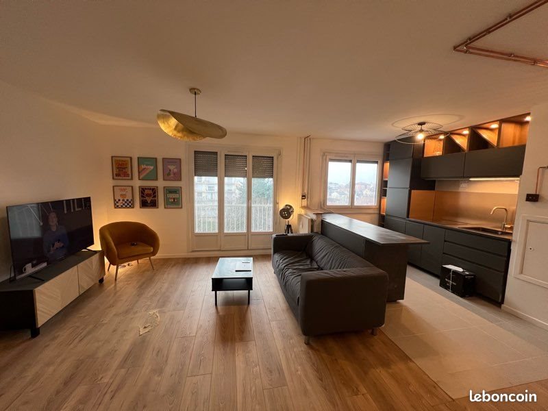 Appartement à louer, 54m², Décines-Charpieu